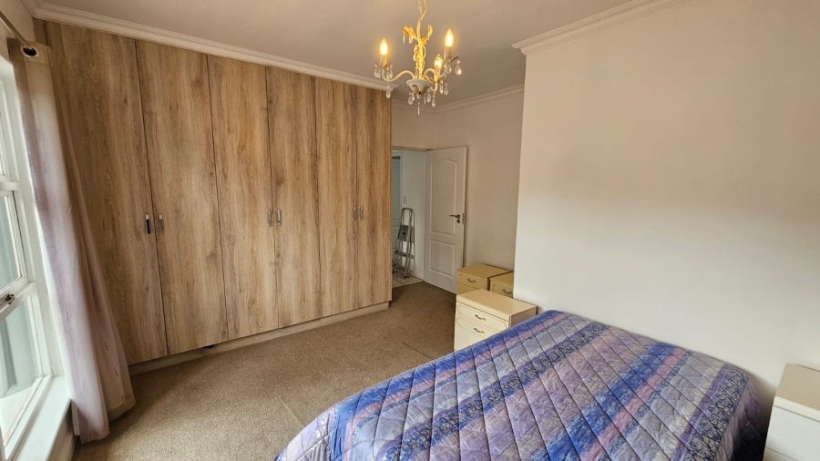 4 Bedroom Property for Sale in Constantia Western Cape